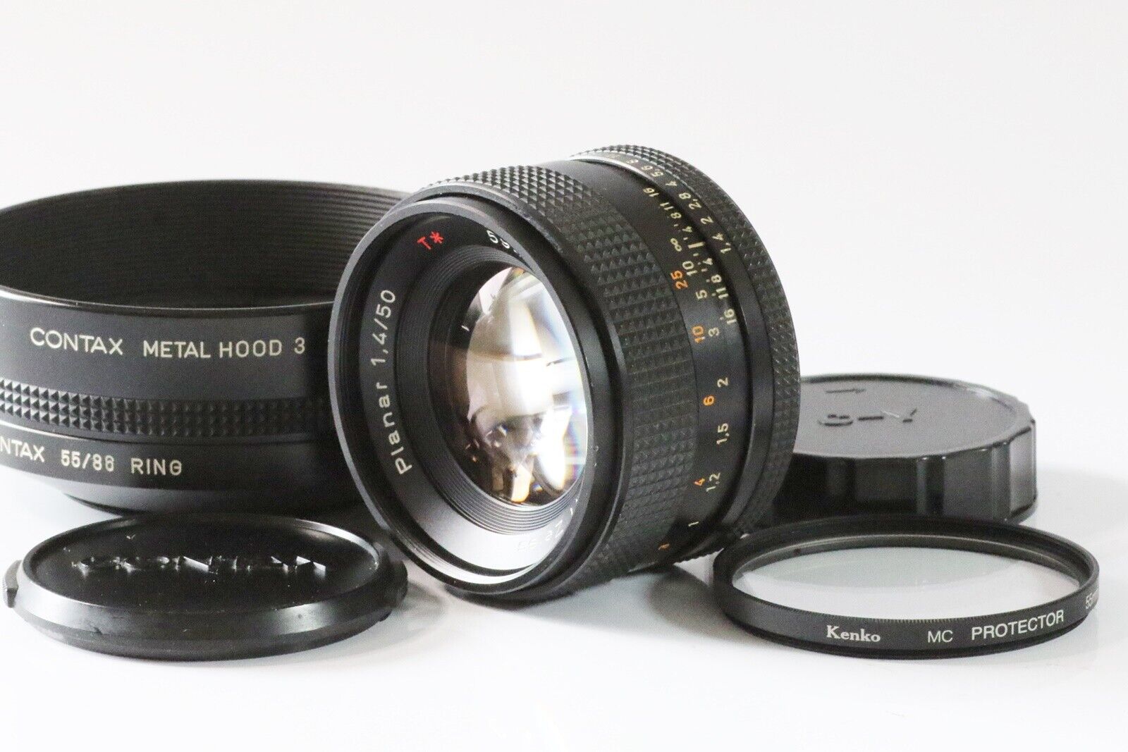 [Mint+++] Contax Carl Zeiss Planar T* 50mm F1.4 AEJ Lens MF C/Y w/ Hood 3  JP 745