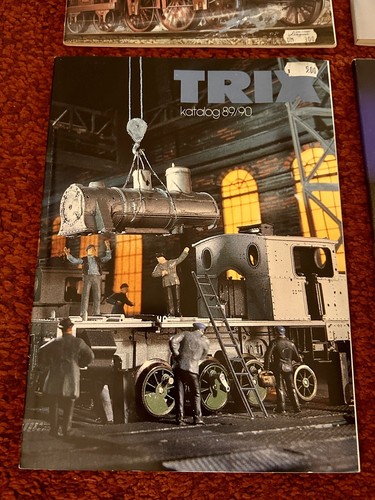 Trix Kataloge 1: 11 Stück 1981 1982 1983 1984 1985 1986 1987 1988 1989 1990 1991 - Bild 10 von 12