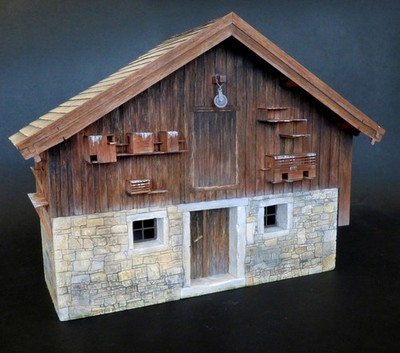 Plus Model 487 - 1:35 Resin Bausatz Farmhouse