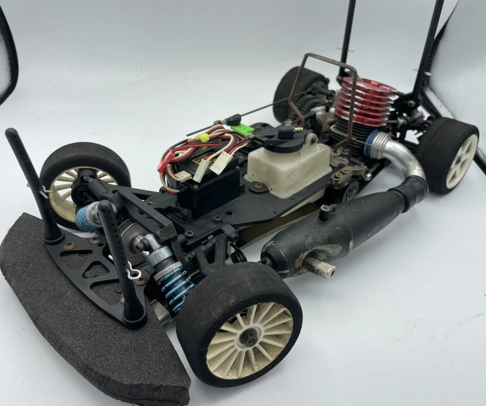 For parts Mugen MTX-2 vintage chassis with engine - image 1 of 4