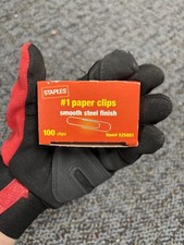 Staples 1 Paper Clips