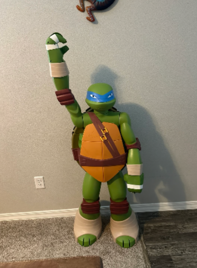 Rare Colossal Ninja Turtle Leonardo Figure 48