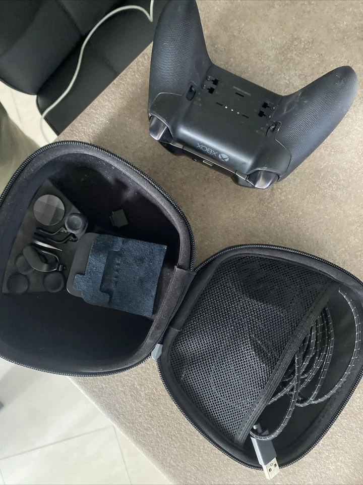 Microsoft Elite Wireless Controller Series 2 - Nero (FST-00003) - Immagine 2 di 4