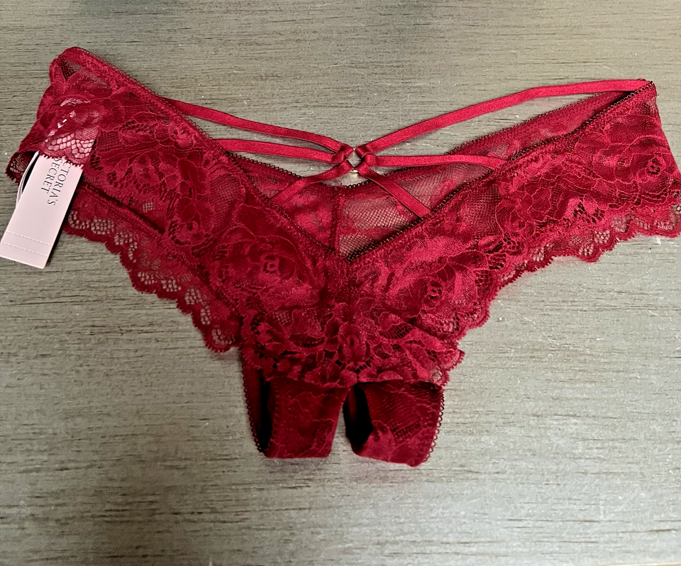 Rose Lace High Leg Crotchless Thong Panty