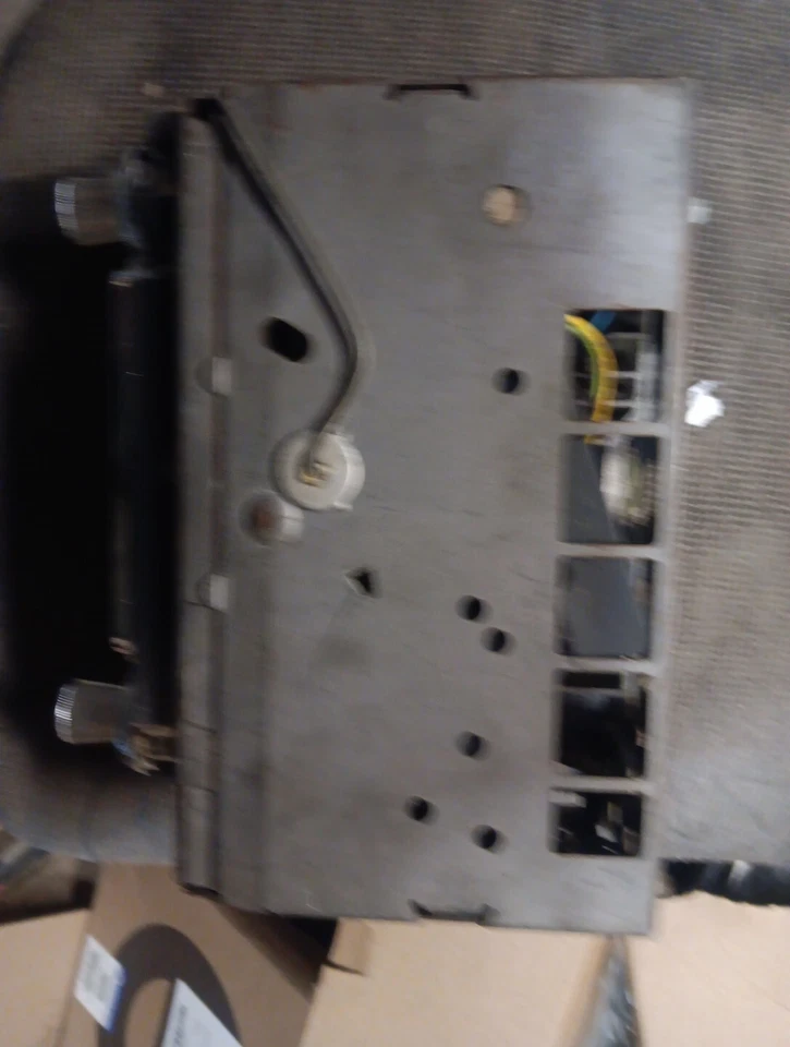 Pontiac GTO Tempest 1964 1967 AM DELCO RADIO GM 7291582 Foto 3 de 4