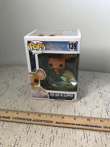 Funko POP Disney Cinderella Gus Gus In Slipper 139 Vaulted Retired Free Shipping