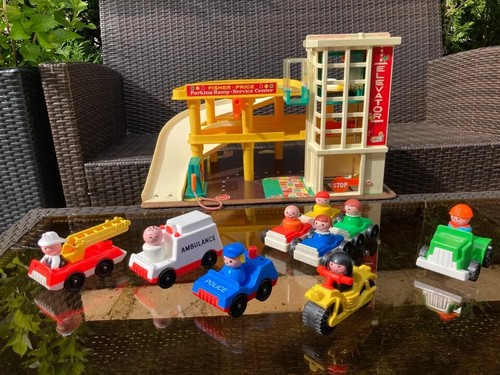 12 ⚜️ Ancien Garage Fisher Price Réf 930 Avec Véhicule Vintage - Photo 22/24