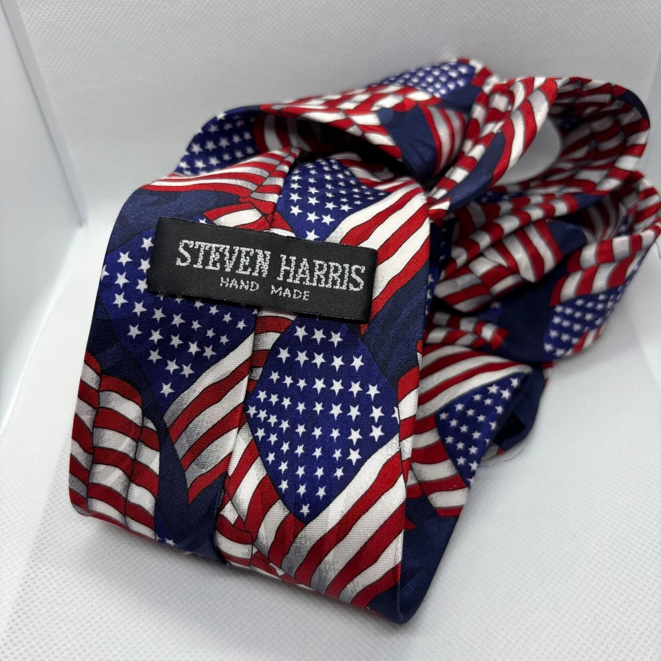 Corbata Bandera Americana Hecha a Mano Steven Harris Patriótica EE. UU. Americana Foto 3 de 4