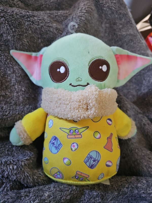 New Mattel Disney Star Wars BABY YODA GROGU 9" Plush Easter Sweater Stuffed Toy 
