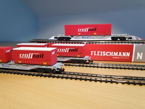 825201 K Fleischmann Spur N Containertragwagen-Set "Crossrail" der SBB Cargo | Zustand: Neu