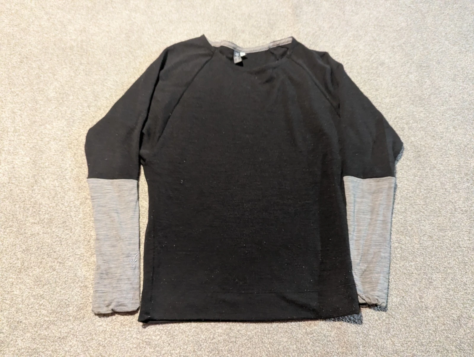 Ibex Shirt Womens Small Black Gray Merino Wool Base Layer Top USA Made
