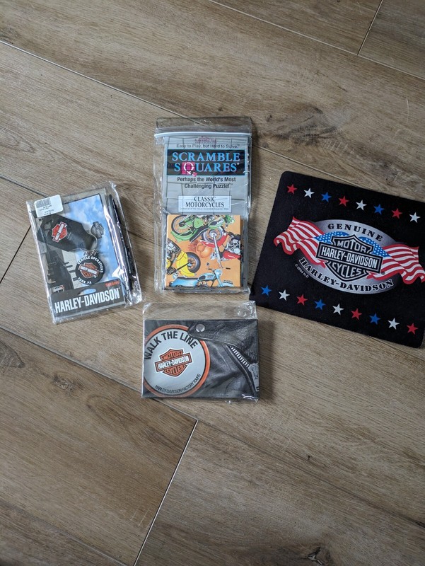 Harley Davidson New & Used Gift Set Mouse Pad Sticker Set Pen Key Chain Cards