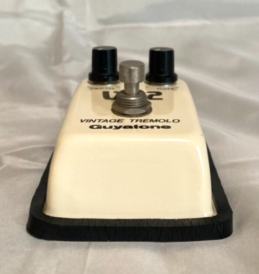 GUYATONE VINTAGE TREMOLO VT2 とアダプター AC2 GUYATONE VINTAGE TREMOLO VT2 とアダプター AC2