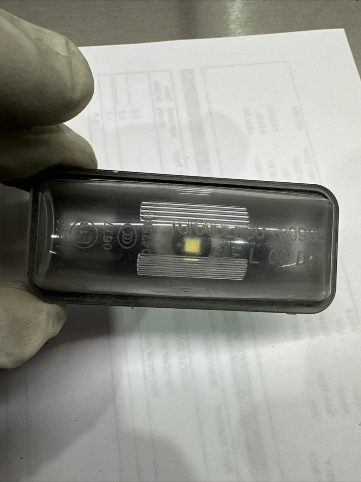 SUBARU IMPREZA REAR LICENSE PLATE LIGHT LAMP OEM 2012 - 2021 💎 - Image 3 of 4