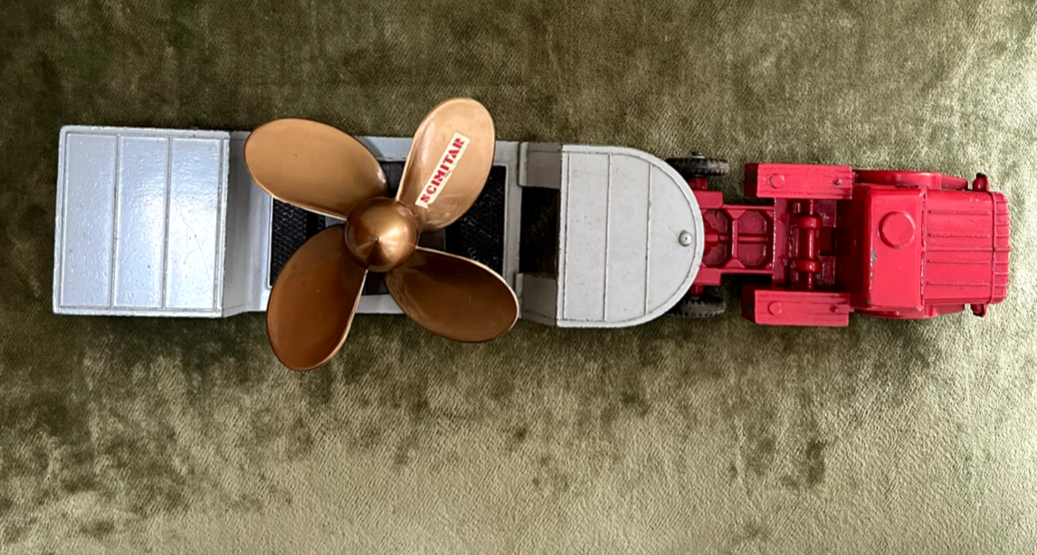 Dinky SuperToys No. 986 Mighty Antar Low Loader w/Propeller
