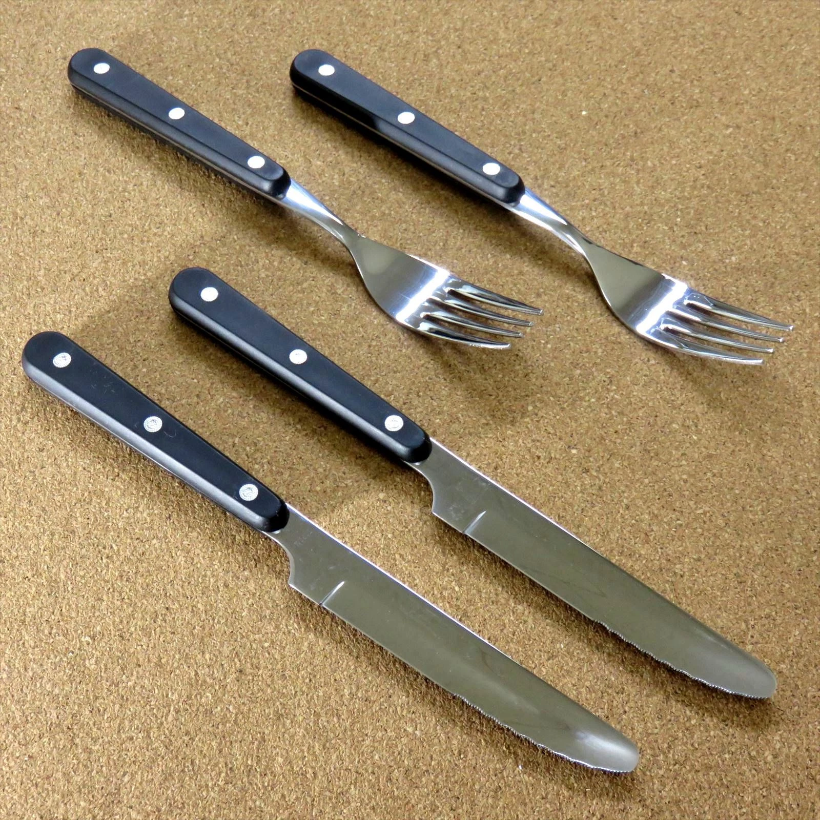 Japanese Kitchen Dinner cutlery Steak Knife & Fork Each 2 Piece Set SEKI JAPAN
Opens in a new window