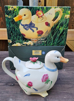 Lenox POPPIES ON BLUE Barnyard DUCK TEAPOT SERVER R1R2