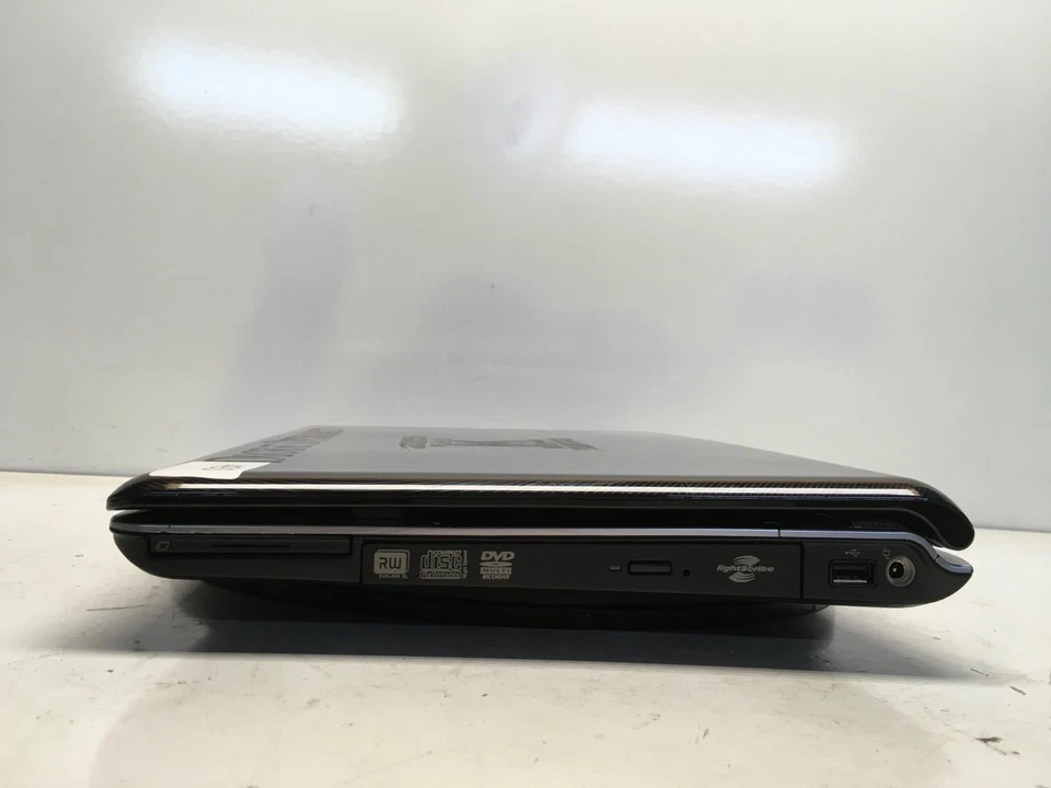 HP Pavilion DV6700 Intel Core 2 Duo T5750 2000 MHz 1 GB SIN DISCO DURO/pantalla atenuada de batería Foto 4 de 4