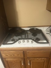 Whirlpool Countertop Range white