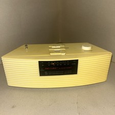 Suntone The Curve Vintage AM FM Transistor Radio RR9900 Battery Powered