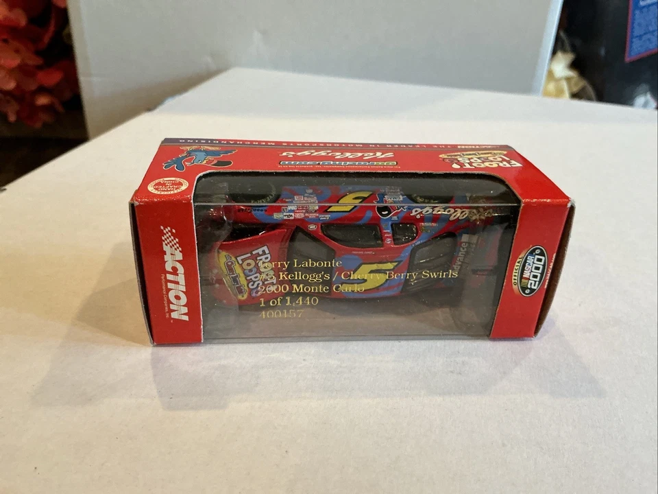 RCCA Nascar 2000 Kellog’s Fruit Loops Berry #5 Terry LaBonte 1/64 Car LE 1/1440 - Image 2 of 3