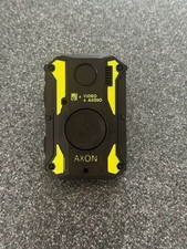 Axon Body 3 Style Body Camera Prop with Klick Fast Dock – Non-Functional Replica