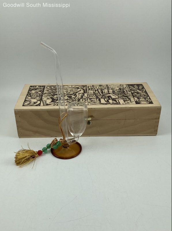 The Brandy Pipe in Wooden Box