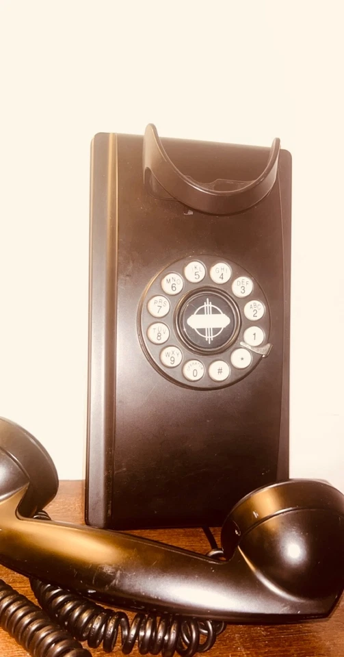 NICE CROSLEY RETRO VTG replica CR55-BK Crosley 302 Wall Phone Black=Bell Ringer  - Image 3 of 4