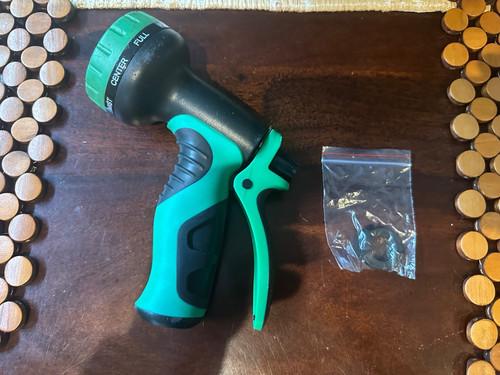 8 Function Spray Nozzle and Extra Washers - New and Unused