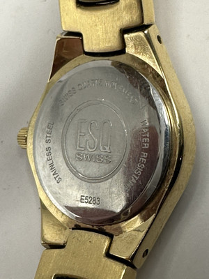 ESQ By Movado E5283 Ladies MOP Watch New Battery 22MM 6.25 