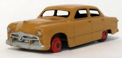Vintage Dinky 139A - Ford Forder Sedan - Brown - In Collectabox | eBay