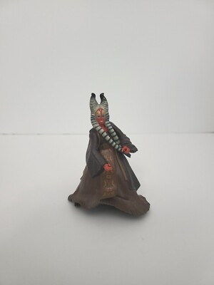 2002 Star Wars Saga #10 Shaak Ti Loose Action Figure Hasbro 