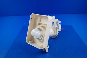 AEG Lavamat Exclusiv FLI554LD1 Waschmaschine Laugenpumpe Pumpe 13308020