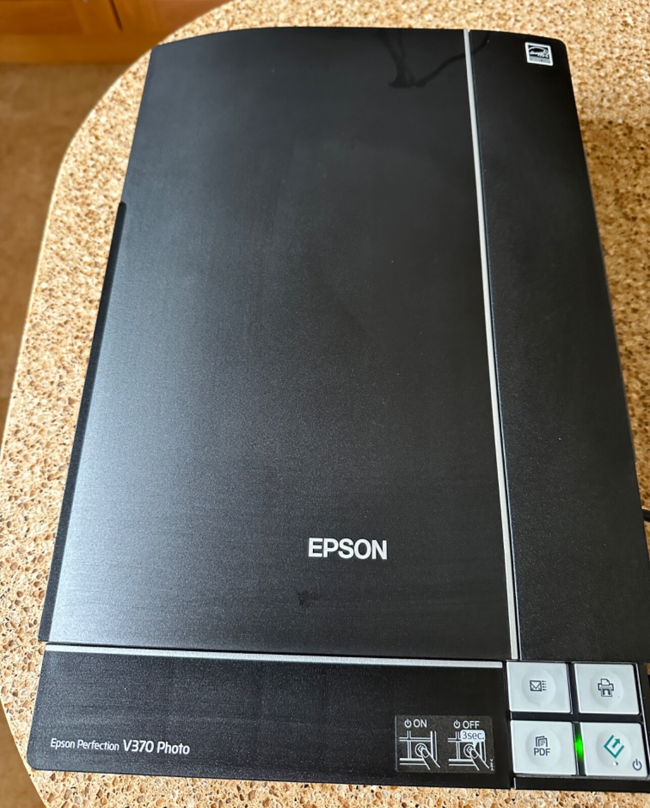 Epson Perfection V370 Photo Flatbed Scanner / With negative film holder