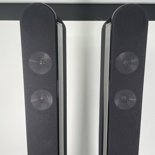 Altavoces de pie principales/estéreo KEF Audio serie Fivetwo modelo 11 - Imagen 10 de 23