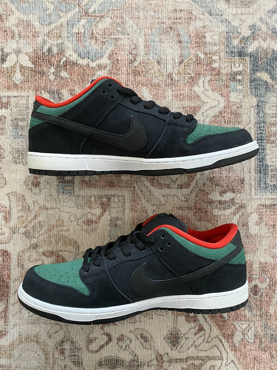 Nike SB Dunk Low Reptile DS Size 13