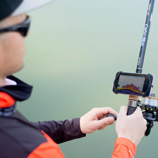 Smartphone Mount for Fishing Rod ? See Phone and Keep Hands Free While