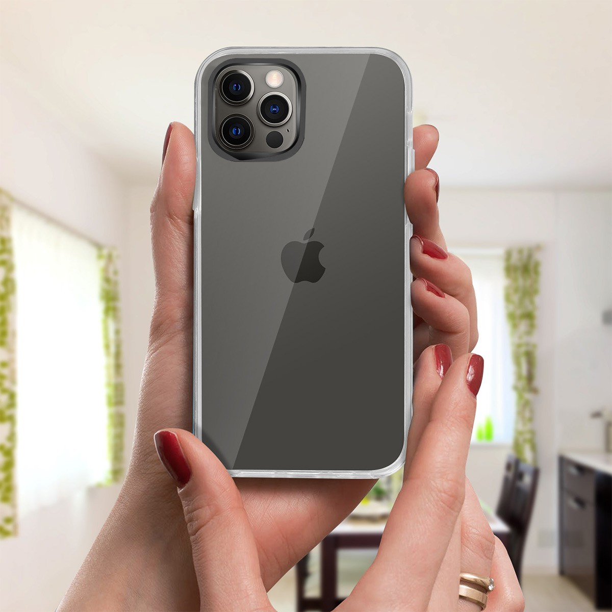 Coque iPhone 12 Pro Max antichoc et transparente en silicone rigide
