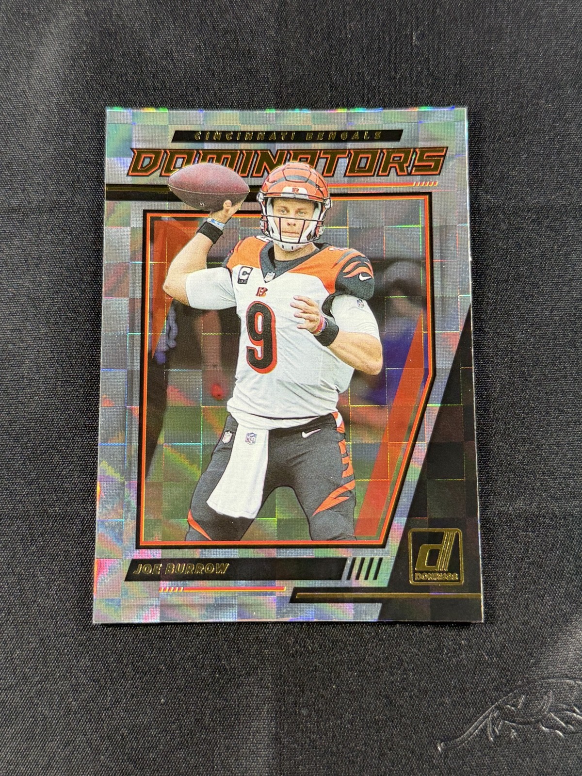 2021 Panini Donruss - Dominators Joe Burrow #D6