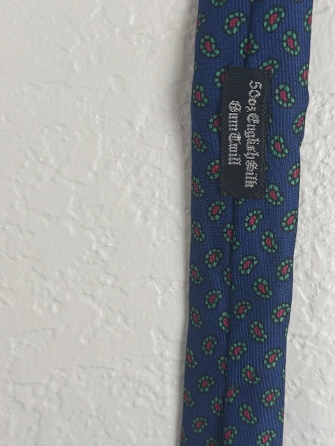 Turnbull & Asser Hand Made In England Blue Paisley Silk Mens Necktie GUM TWILL