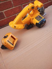 DeWalt DC390 Circular Saw