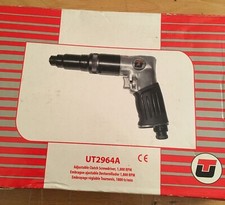 Universal Air Tool UT2964A - Adjustable Clutch Hex Screwdriver - Perfect Torque