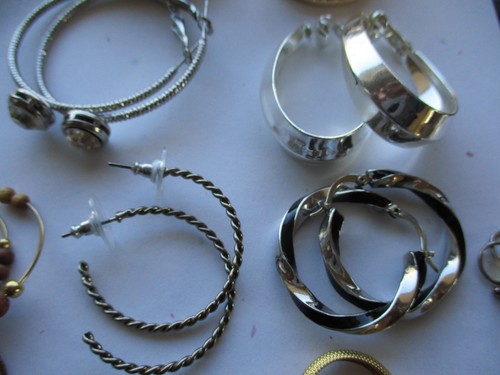 VINTAGE MODERN EARRINGS JEWELRY COLLECTION LOT HOOP DANGLE CLIP ON RHINESTONE - Picture 5 of 24