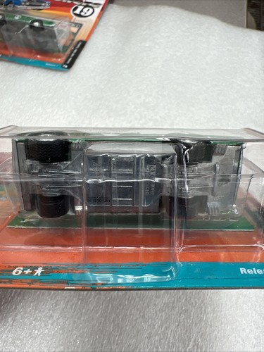 Johnny Lightning 50 Years Street Freaks Spoilers 1967 Olds Cutlass Green BB11 - Picture 10 of 12