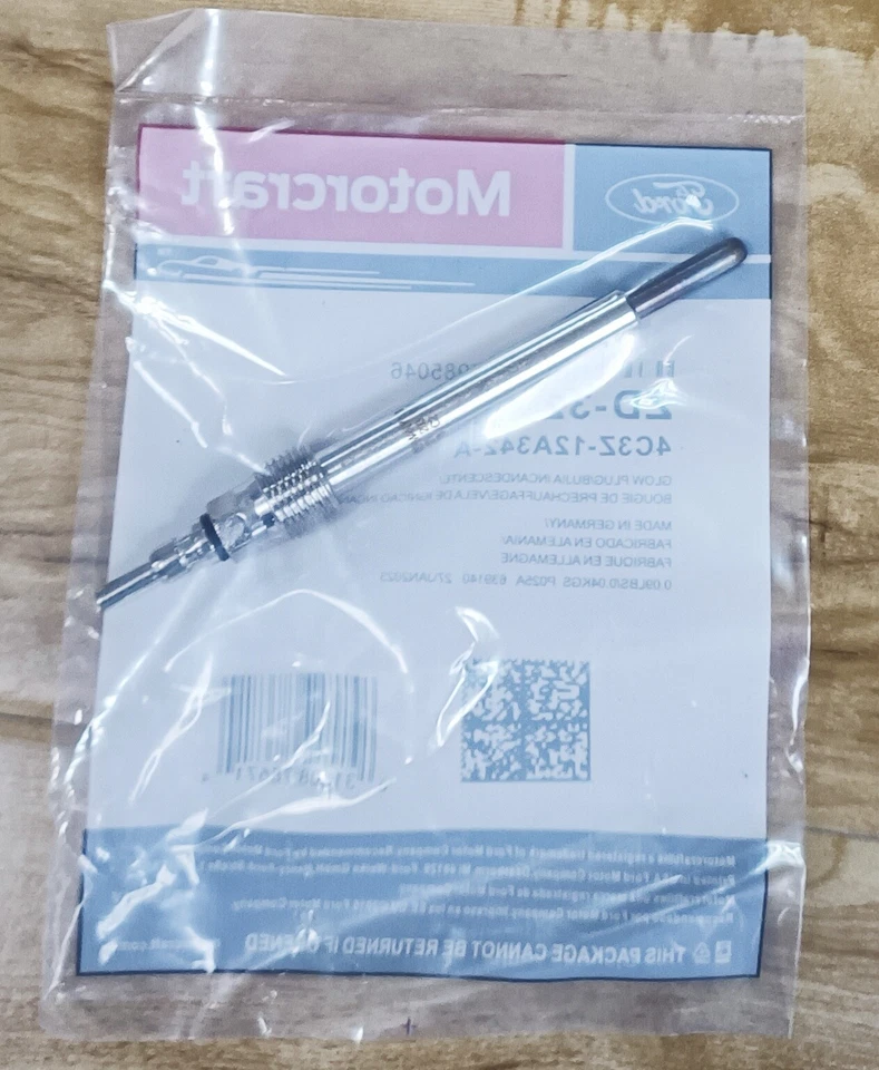 NEW 8Pcs Motorcraft ZD32 4C3Z12A342AA Glow Plug For 04-07 F250 F350 F450 6.0L Foto 4 de 4