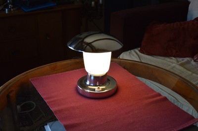 Antike tschechische ART DECO 40er Jahre Tischlampe gemarkt Napako
