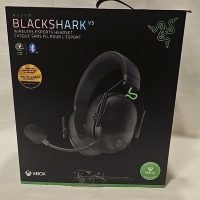 Razer BlackShark V3 Wireless Gaming Headset Xbox Bluetooth USB-C Black