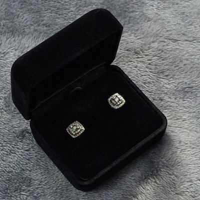 Sterling Silber Diamant Cluster Ohrstecker Kissen 1/10 cttw Geschenkbox Macys