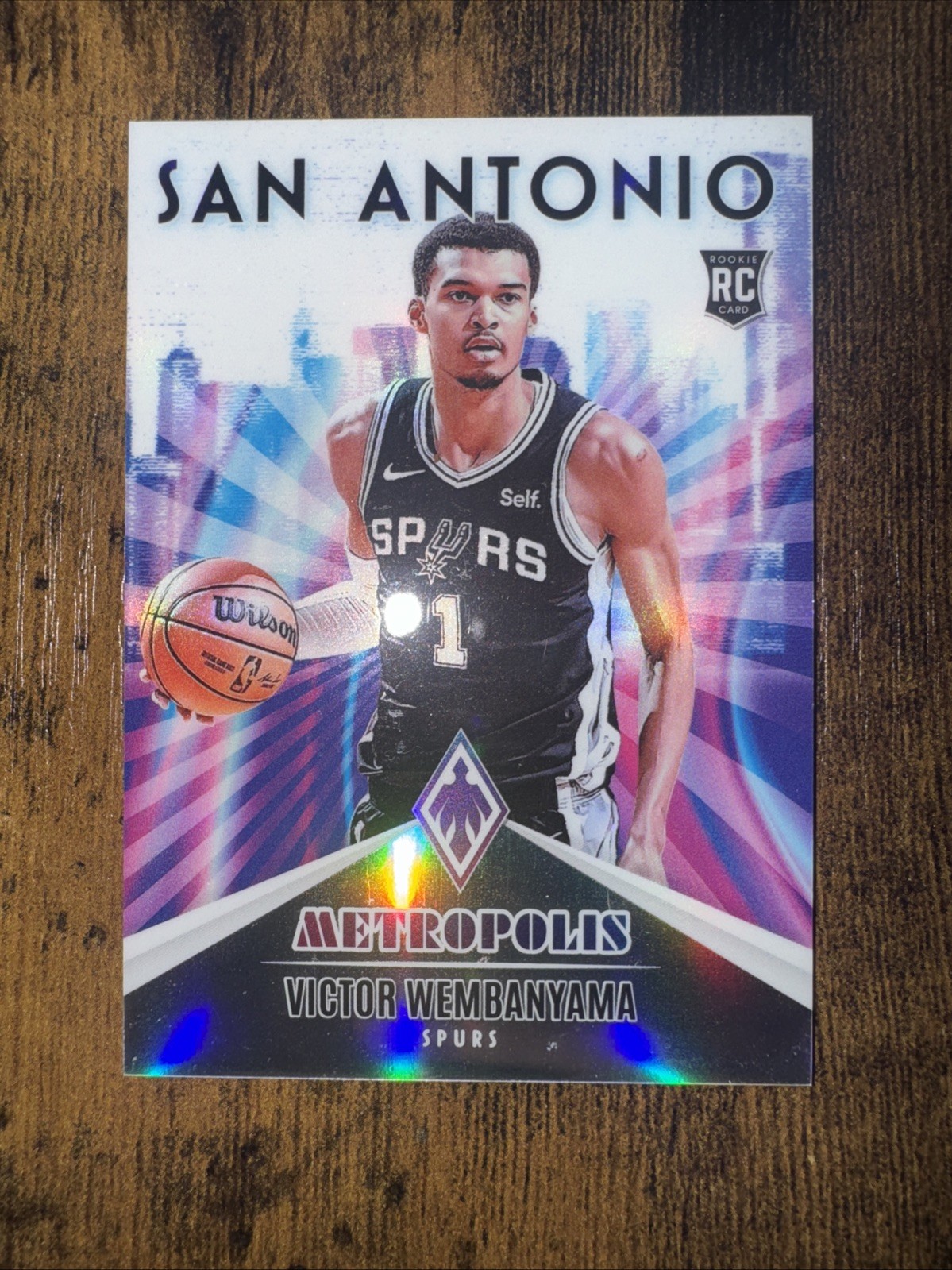 2023-24 Panini Phoenix Victor  Wembanyama RC Metropolis Case Hit  Spurs