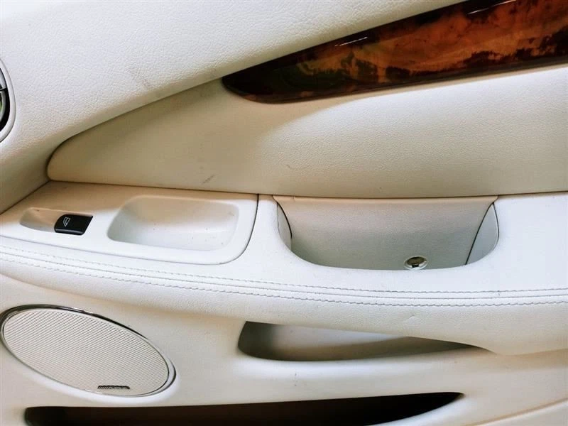 Panel puerta delantera derecha pasajero Jaguar X Type 2003-2008 OEM Foto 4 de 4